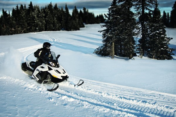 Snowmobile Safety is Top Priority: International Snowmobile Safety Week ...