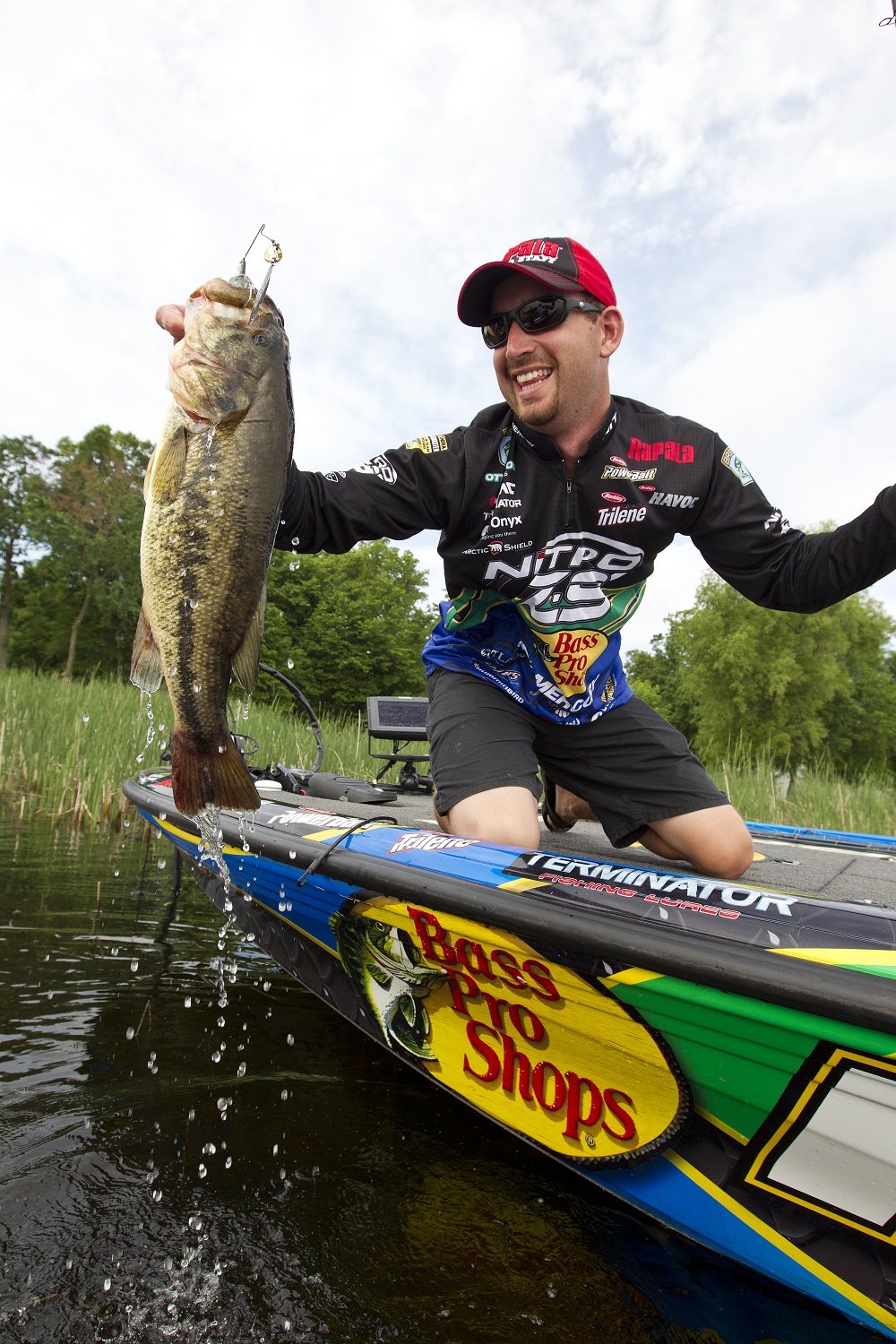 Bassmaster Elite Series Anglers Share Spring Fishing Secrets | OutdoorHub