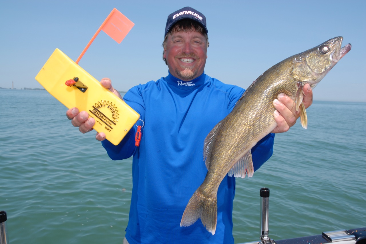 Using Planer Boards to Catch Suspended Walleyes OutdoorHub