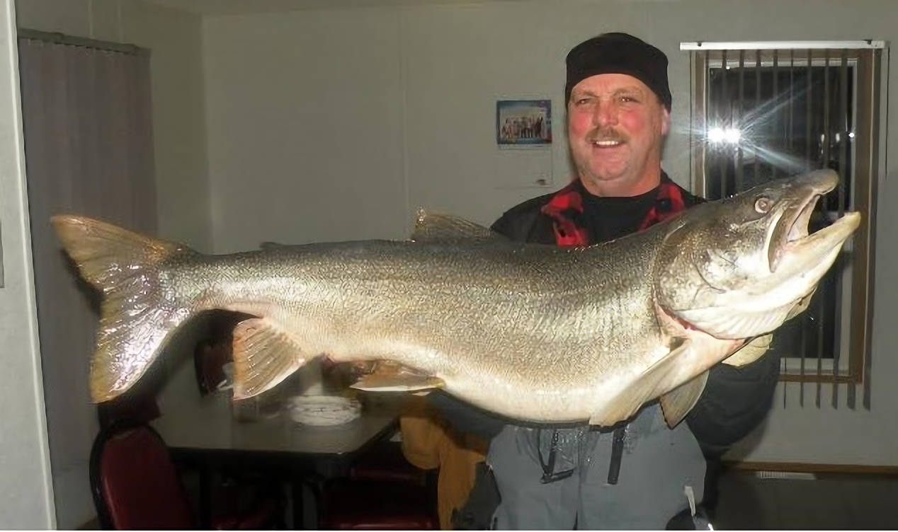 Ontario Lake Trout Fishing near Atikokan