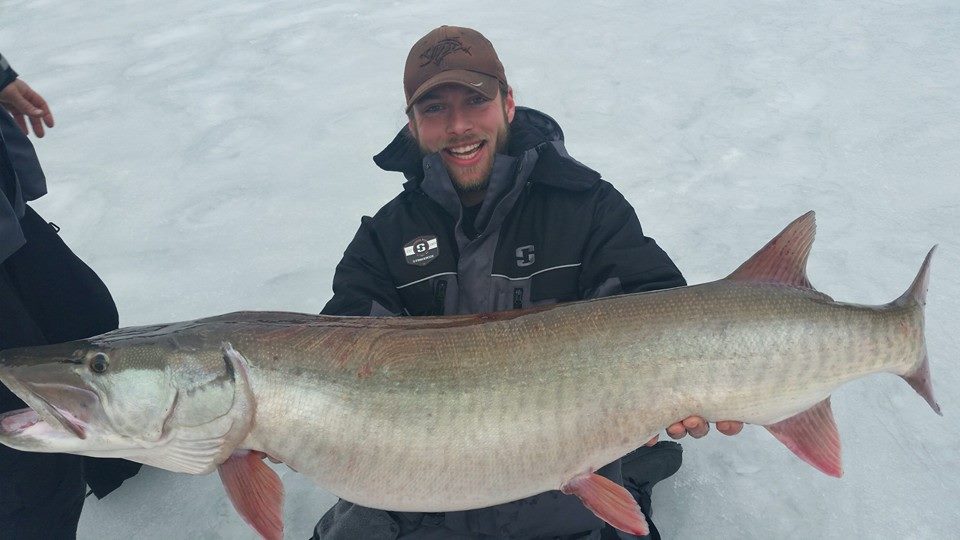 MONSTER Northern Pike caught while ice fishing 