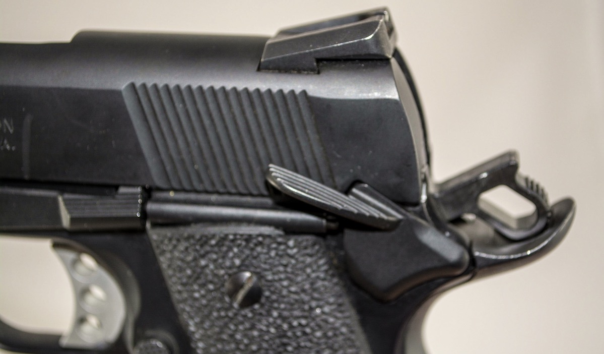 5 Reasons Not to Carry a Gun with An Empty Chamber