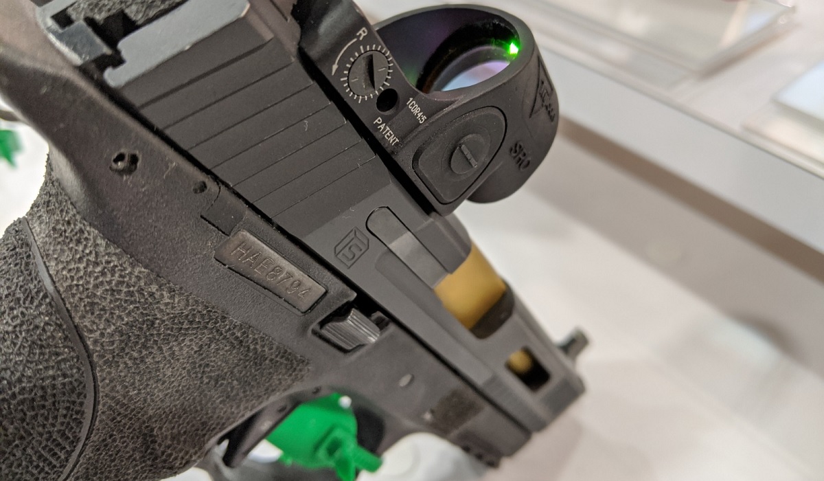 optics-review-trijicon-sro-red-dot-sight-outdoorhub