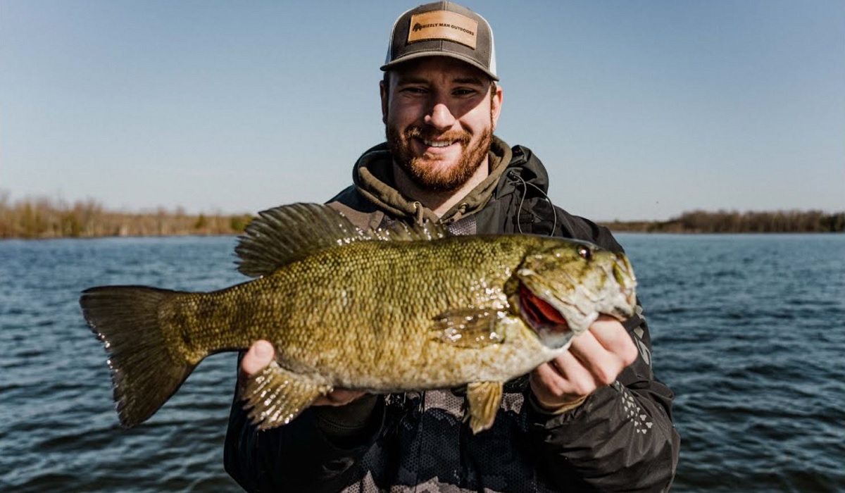 Frank Ragnow Slams the Smallmouth in Sturgeon Bay Using Hair Jigs ...