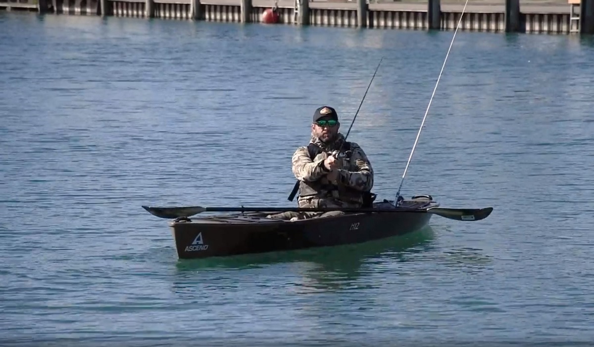 Gear Hunter: Ascend H12 Sit-In Hybrid Kayak