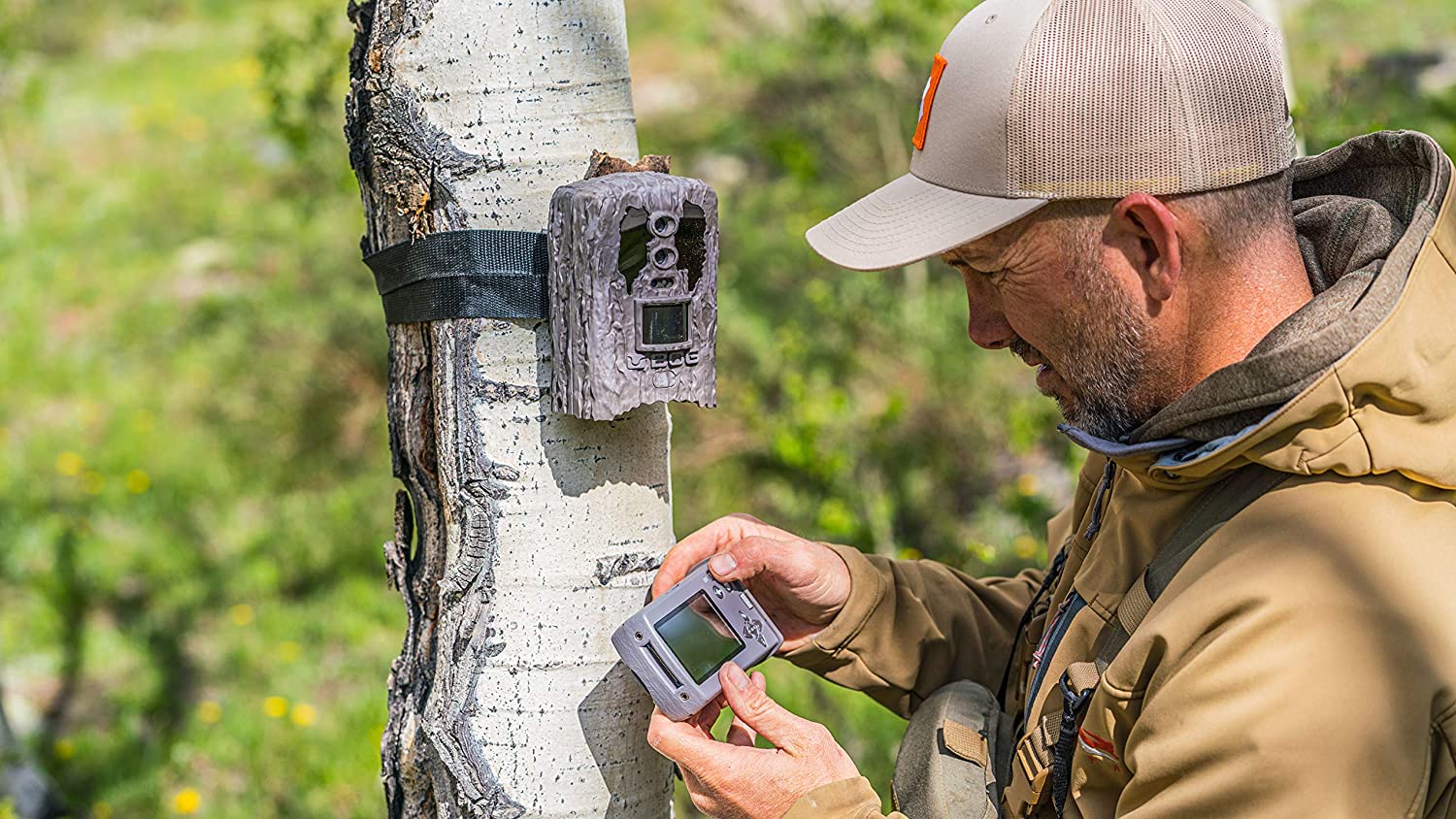 12 Days of OutdoorHub Christmas Day 8! Trail Cams