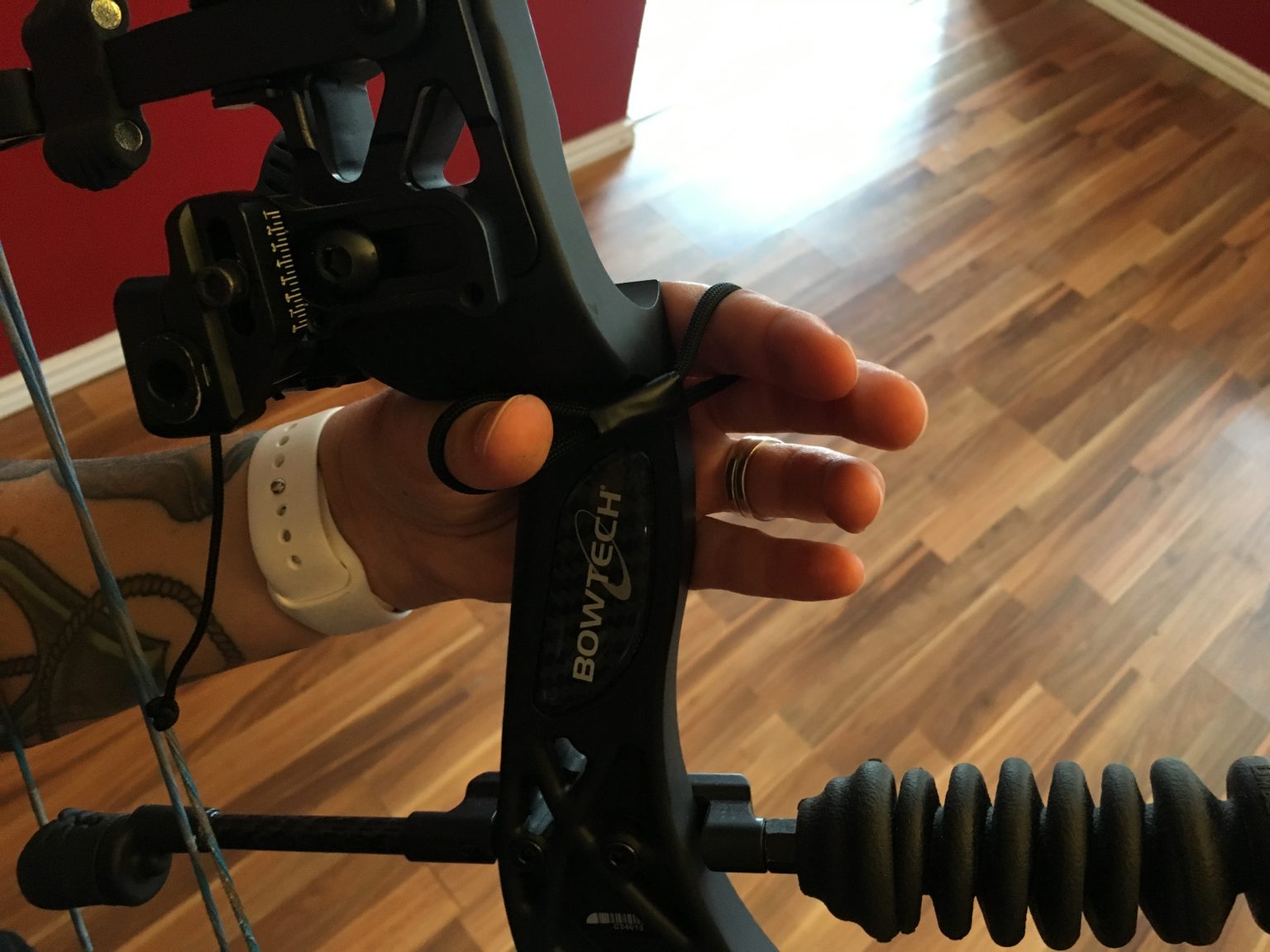 How to Make a DIY Archery Finger Sling OutdoorHub