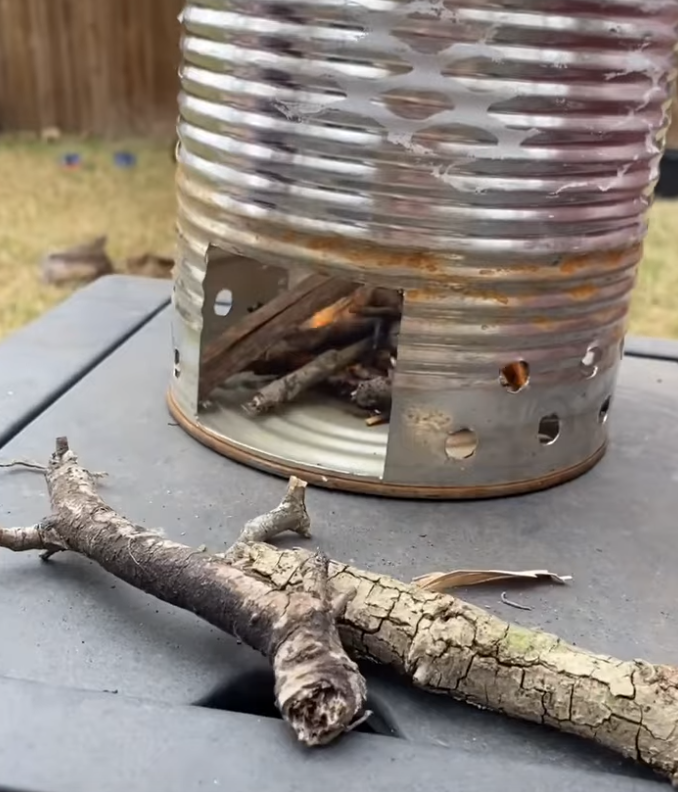 How to Make a Hobo Stove | OutdoorHub