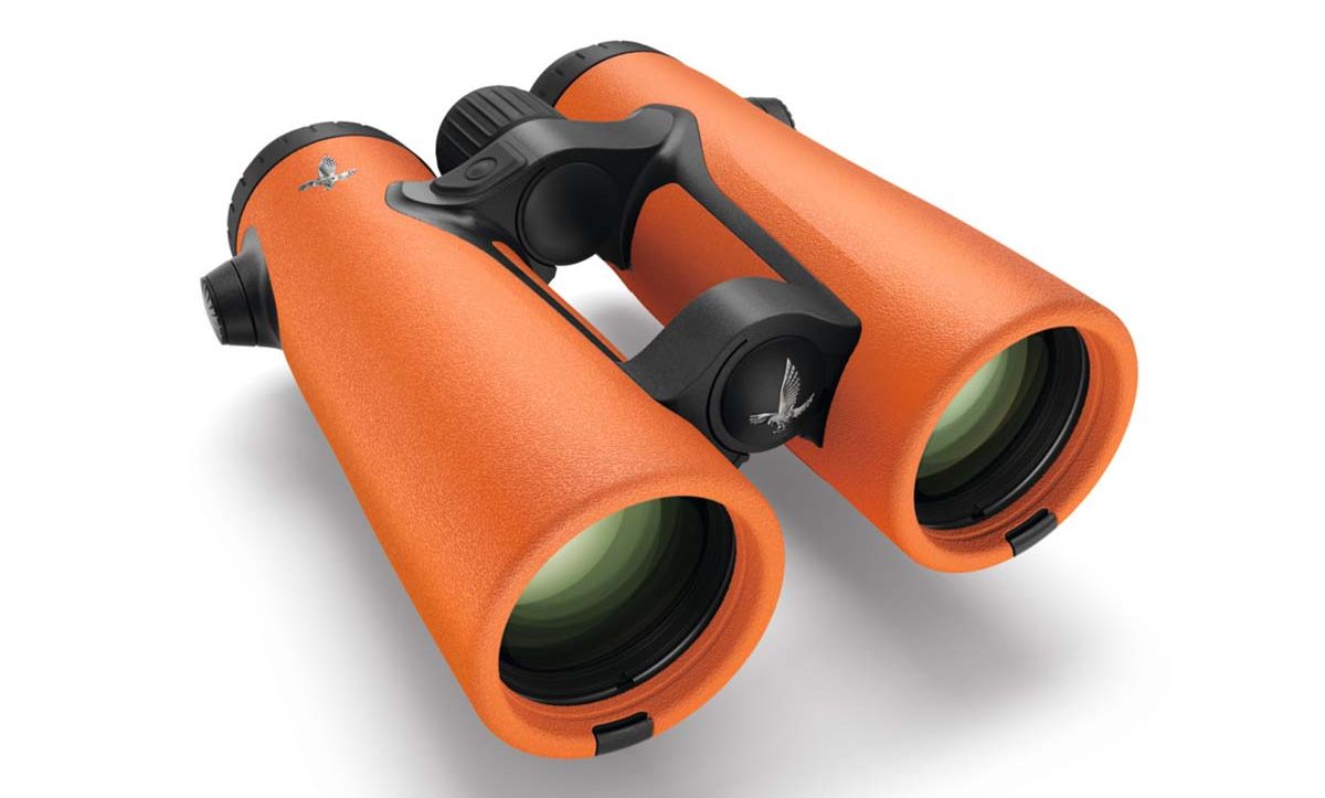 Swarovski's New EL Range with Tracking Assisting Binoculars