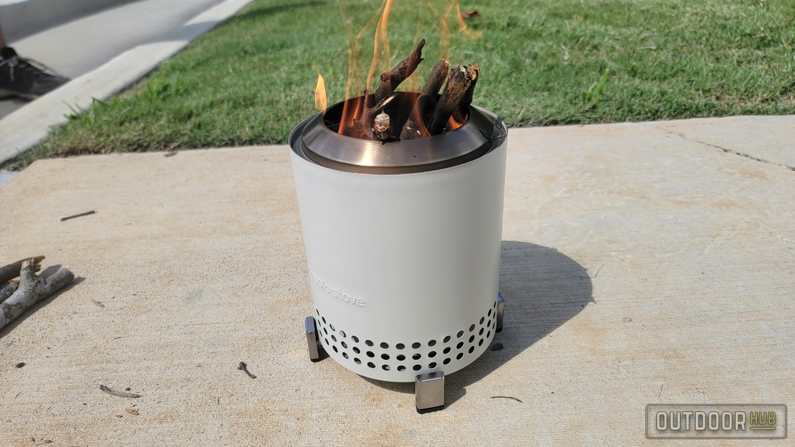 REVIEW: The New Solostove Mesa Tabletop Fire Pit