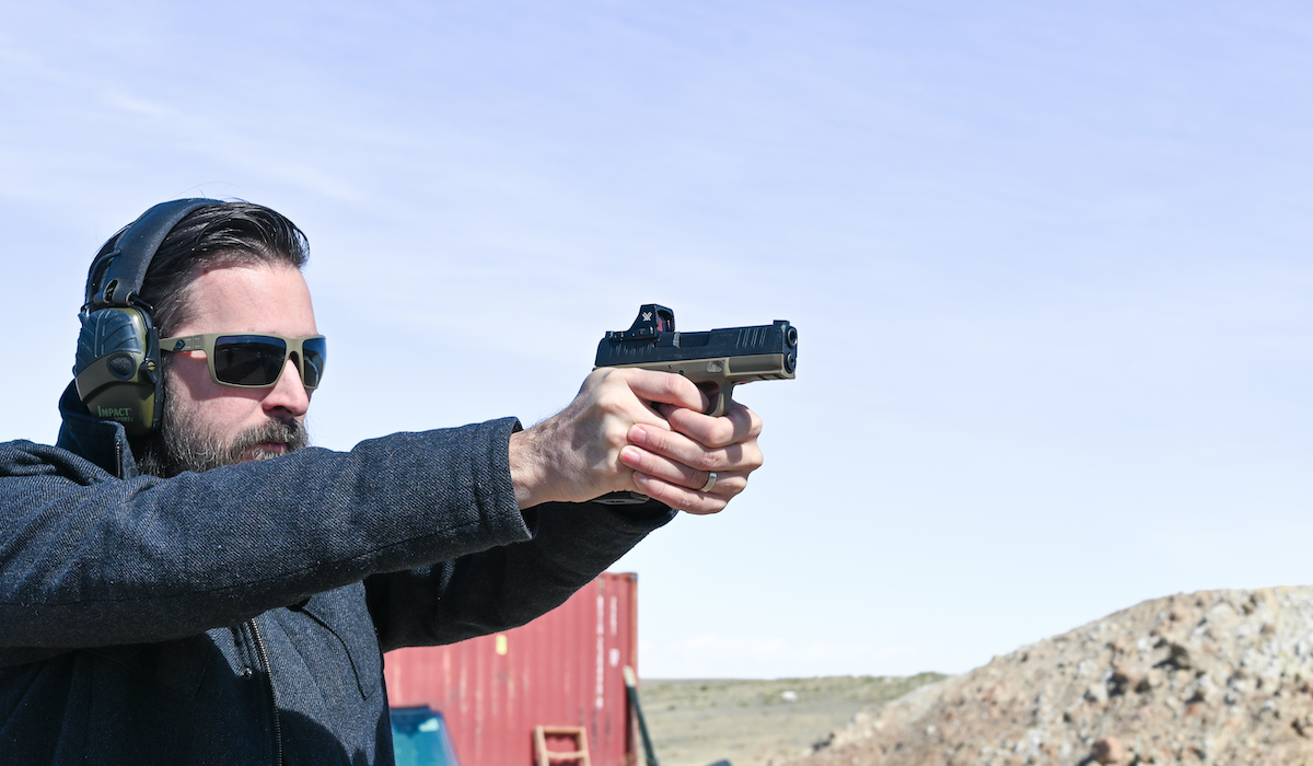 Public Defender: The Vortex Defender CCW Micro Red Dot