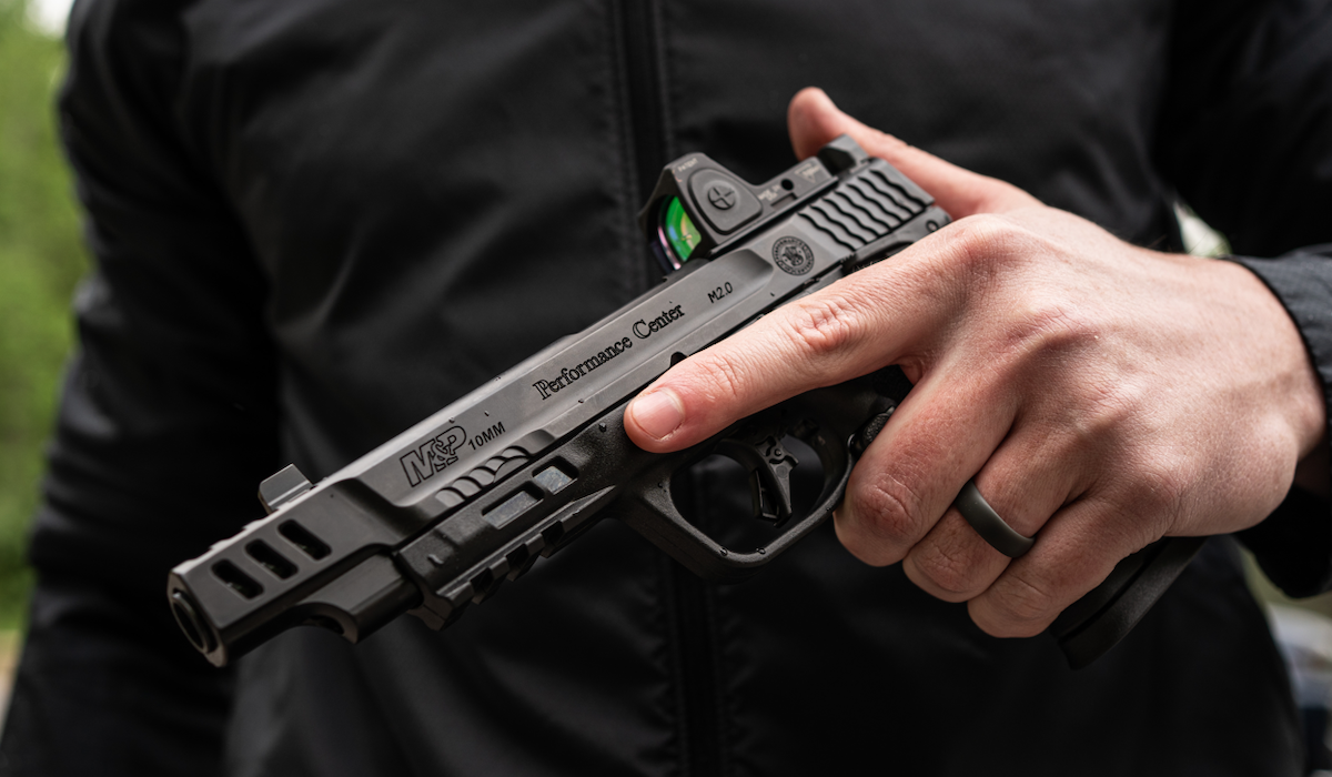 Smith & Wesson Unveils Performance Center 10mm M&P 2.0