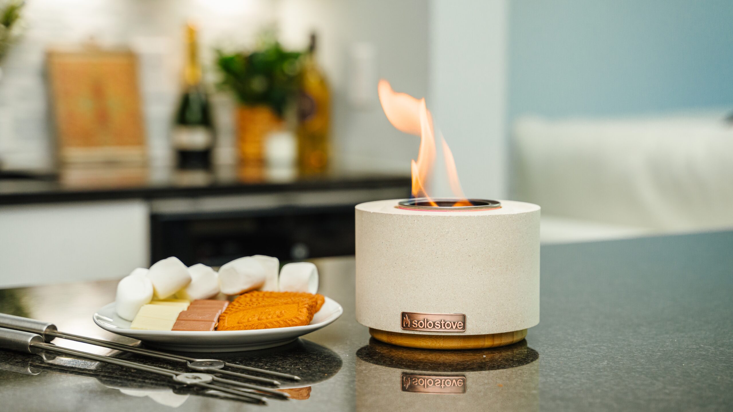 Cozy On the Countertops: Solo Stove's New Cinder Indoor Fire Feature