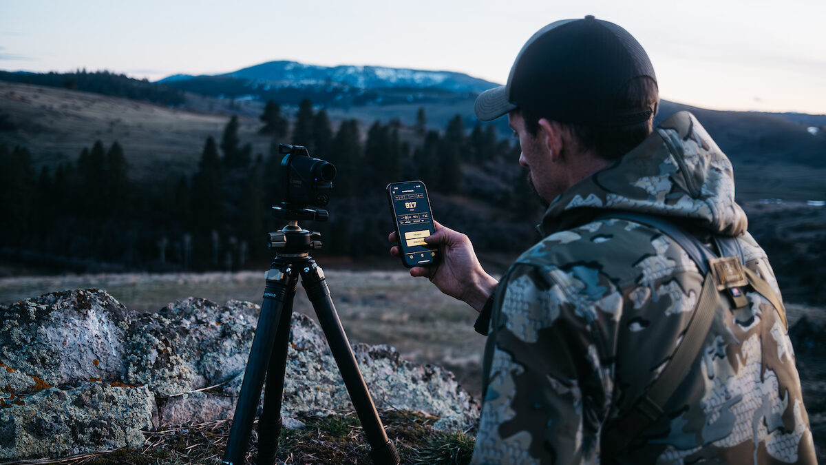 Monitor Your Hunt with the New GPS-Outfitted Leupold RX-5000 TBR/W