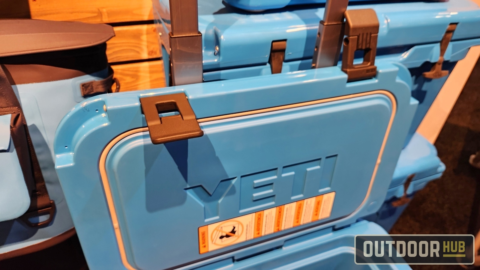 [ICAST 2024] YETI Roadie 32 Wheeled Cooler