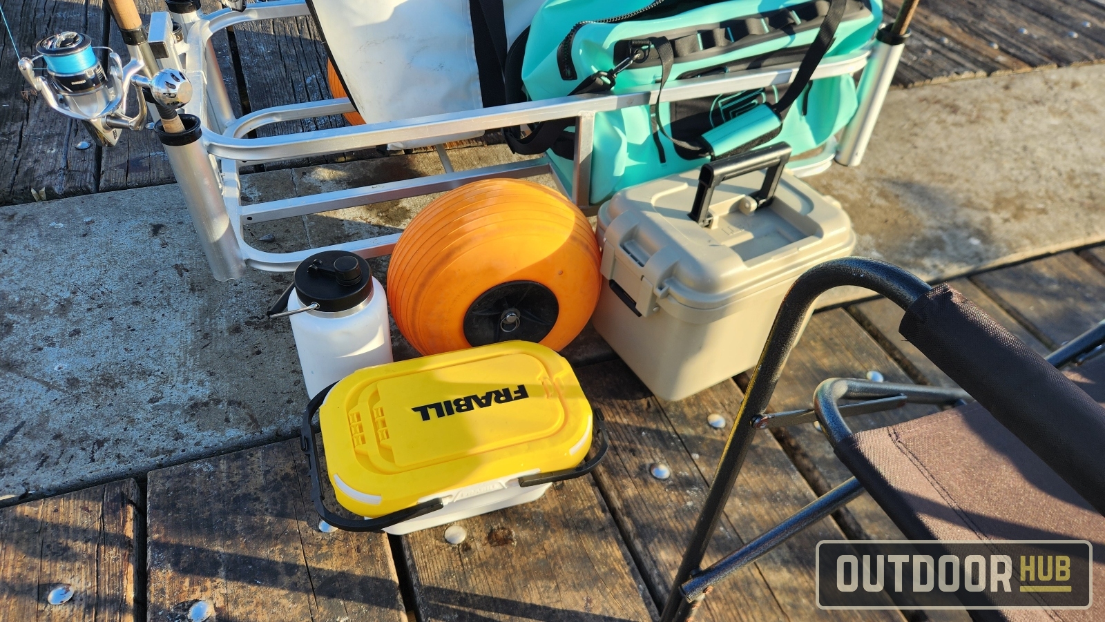 OutdoorHub Review: Frabill Collapsible Bait Bucket w/ Aerator