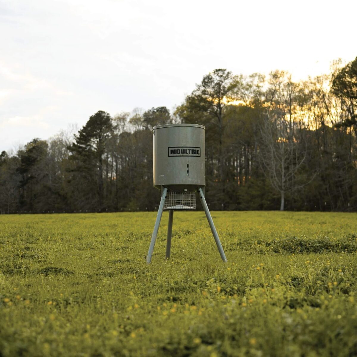 NEW Moultrie Metal Feeders Debuted in 4 Unique Options for Wild Game