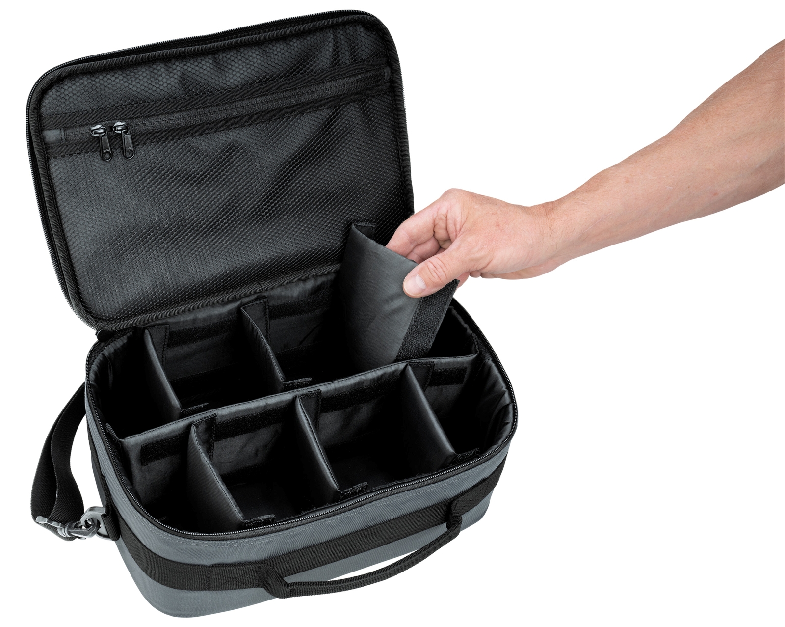 Camping Protect your Reels with the Daiwa D-VEC Reel Bag