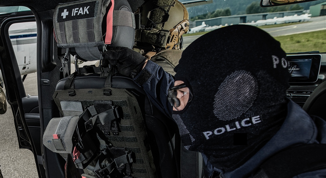 Tasmanian Tiger Debuts NEW TT Weapon Bag MRW & Medic Container